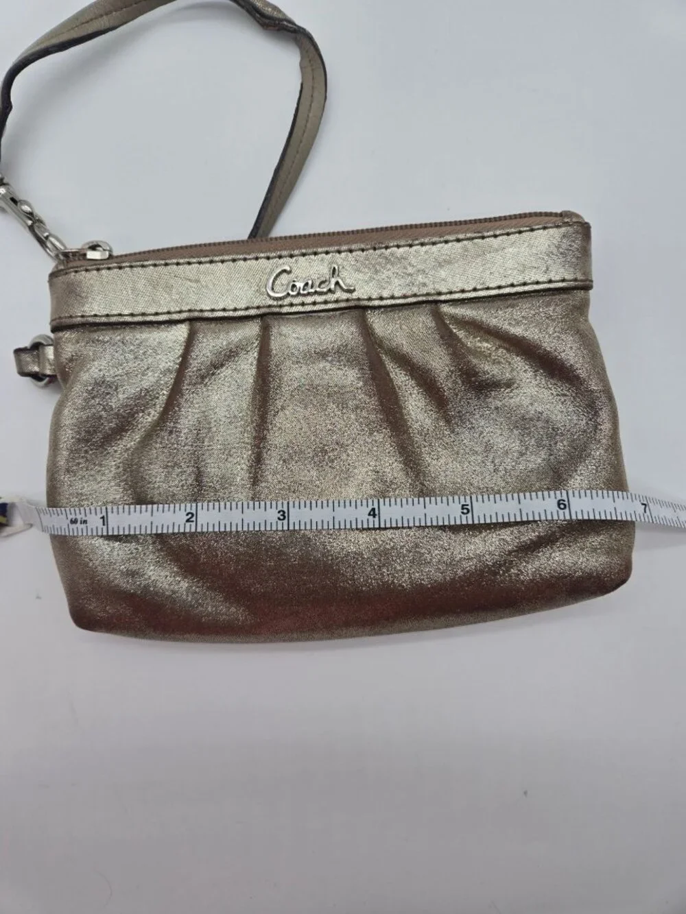 Coach 43431 Metallic Gold Leather Pleated Wristlet Clutch Vintage Pouch